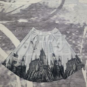 HOTDAME Harry Potter Themed Gray Skirt Size L